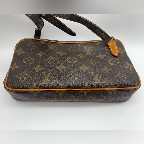 🤎Louis🤎Vuitton🤎Marley🤎 - Picture 4 of 13